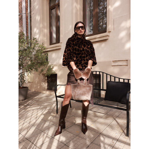 Jacheta blana naturala vizon, animal print, 50cm