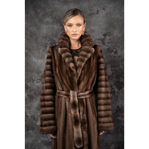 Allure Grace Haină Lungă din Vizon Premium cu Cordon în Talie,  Rever Dublu, Chocolate, 110 cm| PAÏSI Art Fur