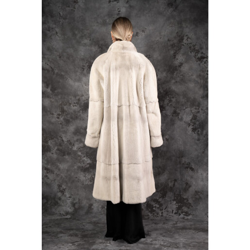Allure Catifea Pearl Grey | Haină Lungă din Vizon Tuns Gri Deschis 120 cm| PAISI Art Fur 