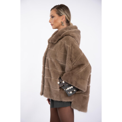 Jacheta blana naturala vizon, cu gluga si maneci 3/4, oversized, asimtrica, dark pastel, 65cm