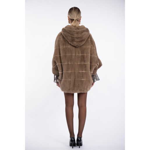 Jacheta blana naturala vizon, cu gluga si maneci 3/4, oversized, asimtrica, dark pastel, 65cm