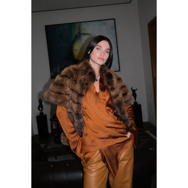 Vesta maneci scurte, blana naturala zibelina, 60cm