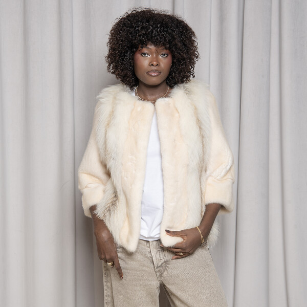 Haina blana naturala vizon si vulpe polara, alb cu bej, 60cm