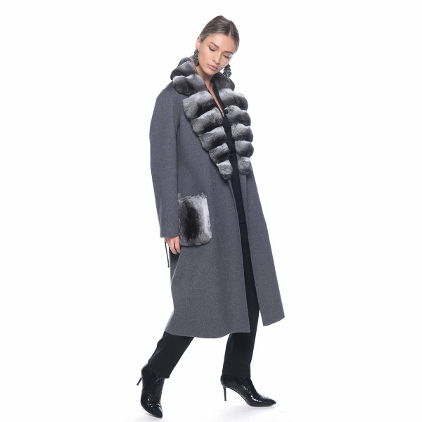 Palton din casmir cu guler si buzunare de chinchilla, culoare gri, 100 cm lungime