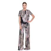 Bluza asimetrica petrecuta in care geometria si imbinarea printului confera originalitate