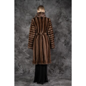Allure Grace Haină Lungă din Vizon Premium cu Cordon în Talie,  Rever Dublu, Chocolate, 110 cm| PAÏSI Art Fur