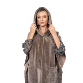 Haina shearling persan, maneci evantai si gluga, culoare speciala, 90cm