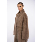 Haina lunga blana naturala vizon, guler tip kimono, dark pastel, 130cm