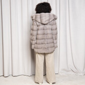 Haina blana naturala vizon, gri, gluga ampla, 80cm